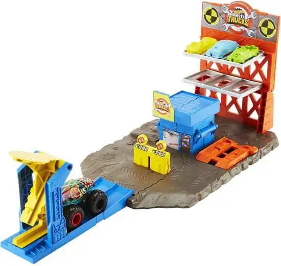 550x521 Hot Wheels Monster Trucks Blast Station - Racebaan