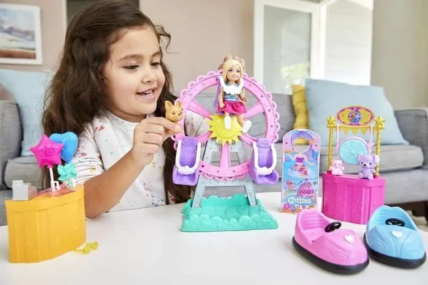 Barbie Family Chelsea Barbie Pop - Carnaval Speelset