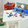 550x365 LEGO Vitrine Minifiguren Rood