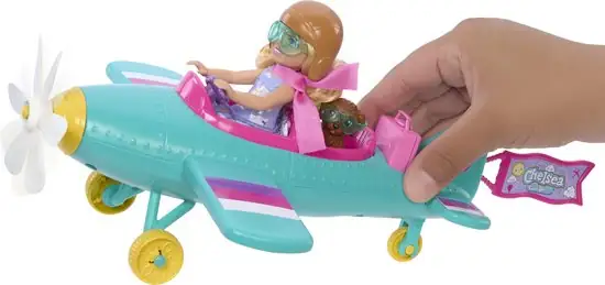 Barbie Chelsea Beroepenpop Speelset - Piloot - Met barbiepop en vliegtuig