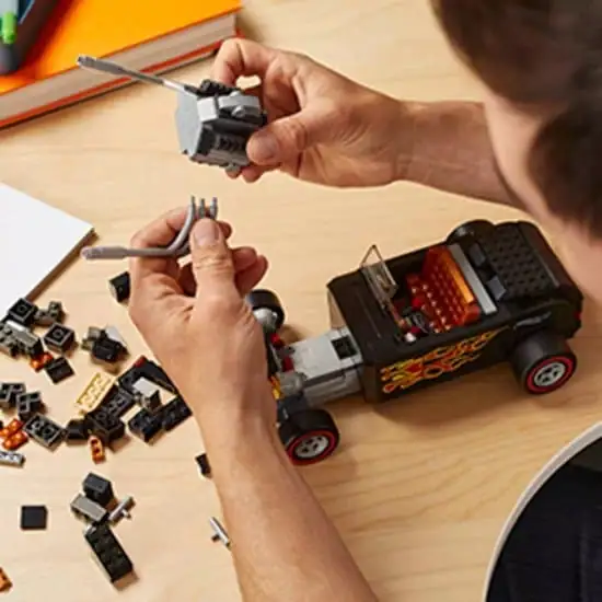 550x550 (61) Hot Wheels Street Rodder Bouwset Bouwspeelgoed