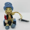 s-l1200 Disney beeldje - Traditions collectie - Jiminy Cricket (Japie Krekel)