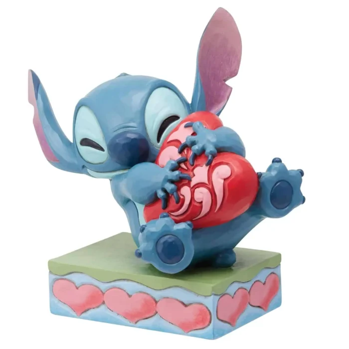 Disney Traditions Stitch Knuffelt een Hart 13 cm