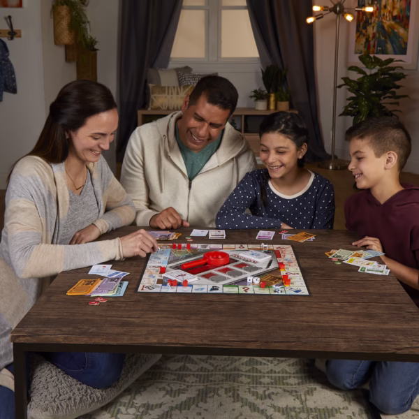 Hasbro Gaming_F2674197_INT_12 Monopoly Vals Geld (NL/FR) Monopoly Crooked Cash Hasbro