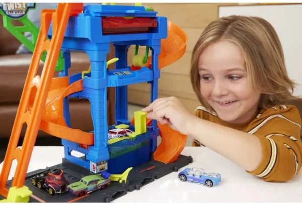 Hot Wheels Tunnel Twist Car Was Speelset