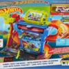 Hot Wheels Tunnel Twist Car Was Speelset
