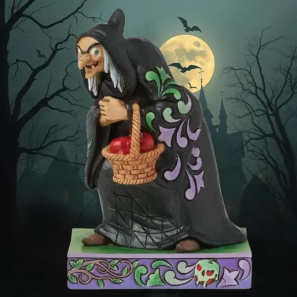 hag-disney-traditions-snow-white (1) Disney Traditions Sneeuwwitje Boze Heks Just One Bite