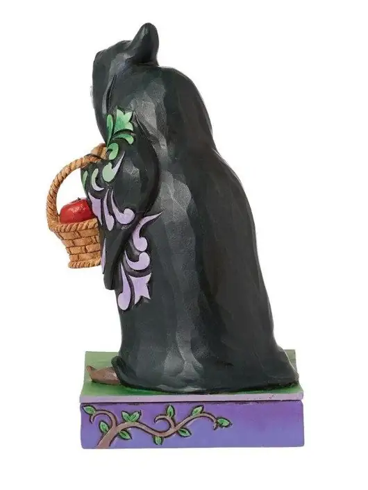 hag-disney-traditions-snow-white (4) Disney Traditions Sneeuwwitje Boze Heks Just One Bite