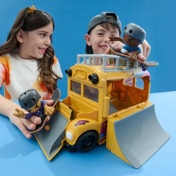 1200x1200 (25) Tech Deck Sk8 Crew - 2-in-1 transformerende Ultra Sk8-bus met opbergruimte, vingerskateboard en figuur