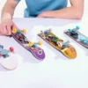 1200x800 (13) Tech Deck - World Industries Handboard authentieke miniskateboard - alleen voor gebruik met de hand
