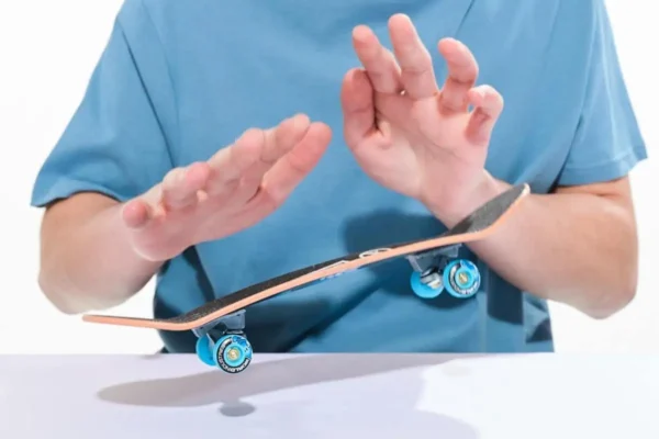 1200x800 (15) Tech Deck - World Industries Handboard authentieke miniskateboard - alleen voor gebruik met de hand