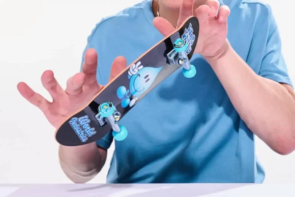 1200x800 (16) Tech Deck - World Industries Handboard authentieke miniskateboard - alleen voor gebruik met de hand