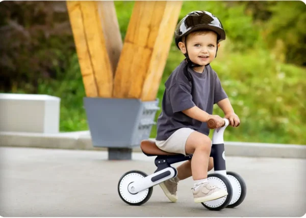 Kinderloopfiets NK-603 – Licht, Veilig en Verstelbaar Zwart Wit