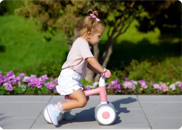 Kinderloopfiets NK-603 – Licht, Veilig en Verstelbaar BabyRoze