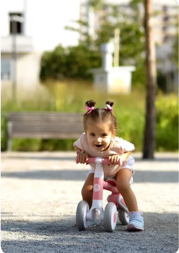 Kinderloopfiets NK-603 – Licht, Veilig en Verstelbaar BabyRoze