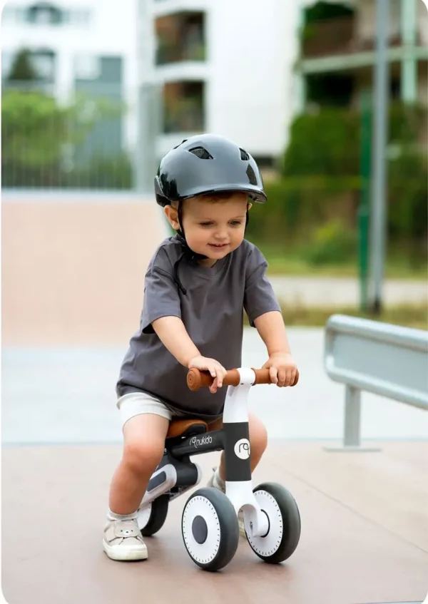 Kinderloopfiets NK-603 – Licht, Veilig en Verstelbaar Zwart Wit