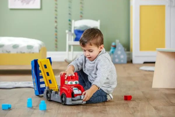 1200x800 (33) MEGA Bloks Bouw & Race Truck - Speelgoedtruck