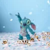 Disney Traditions -  Dansende Stitch Mini - Beeldje