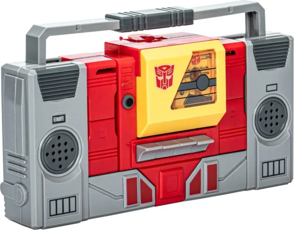 Hasbro Transformers Retro G1 Autobot Blaster & Steeljaw