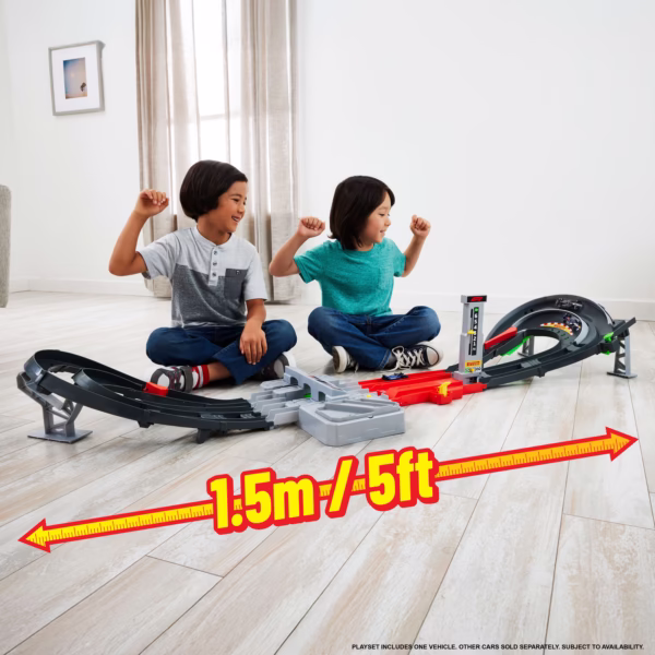 Hot Wheels_JDY16_INT_2 Hot Wheels Formula 1 Grand Prix Circuit, baanset met 3 metalen speelgoedauto's,