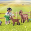 550x362 PLAYMOBIL Country Tractor met aanhanger en watertank - 71442