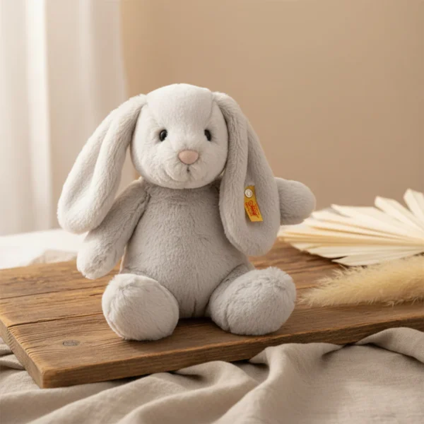 Steiff-Hoppie-Hase-28-hellgrau-080470-4001505080470-01_be70dd20-2d25-46eb-971d-0fbced597919 Steiff | Hoppie Rabbit 28cm Light Grey Knuffel Konijn